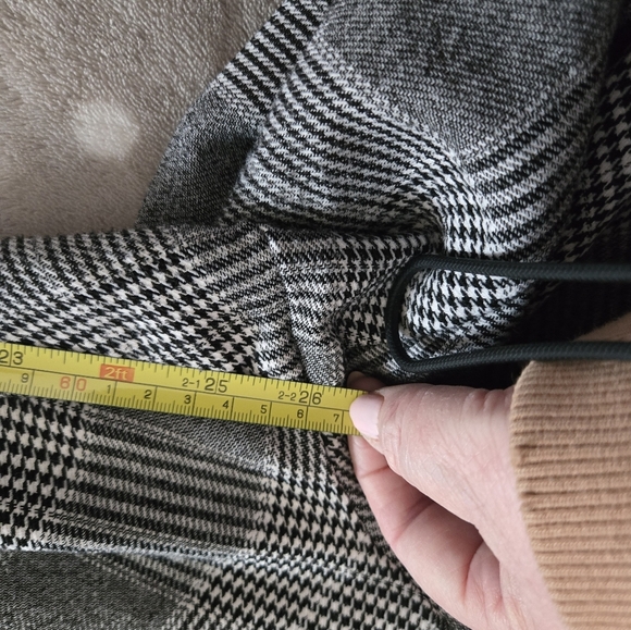 Modern Millennium Stretch Ankle Pant - Black Plaid Houndstooth - Size 24 - Picture 10 of 14